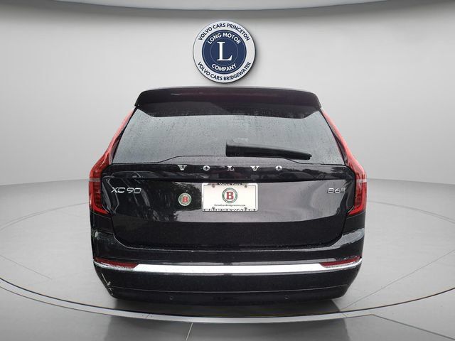 Used 2026 Volvo XC90 B6 Ultra AWD/4WD image 3