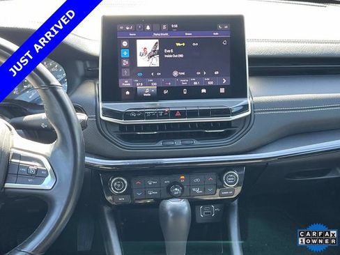 Certified 2022 Jeep Compass Latitude w/ Convenience Group AWD/4WD image 17