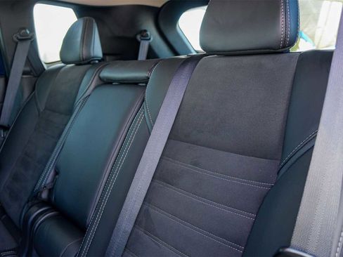 Used 2024 Mitsubishi Outlander SE image 13