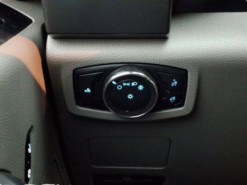 Used 2020 Ford F250 XLT image 26