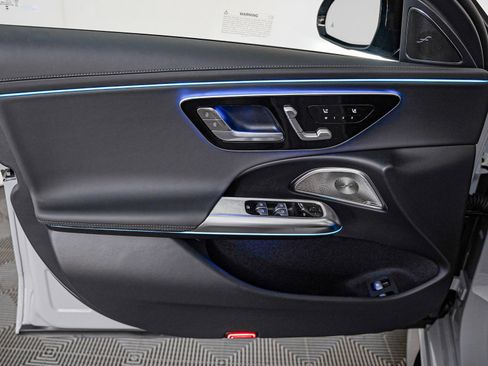 New 2026 Mercedes-Benz E 53 AMG AMG E 53 E Wagon 4MATIC image 22