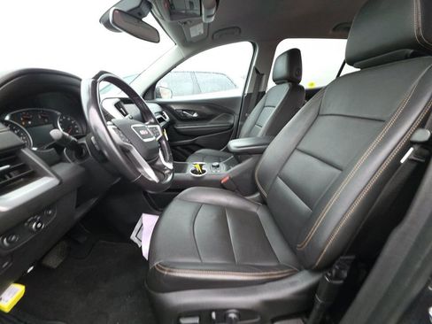 Used 2021 GMC Terrain SLT w/ LPO, Floor Liner Package AWD/4WD image 3