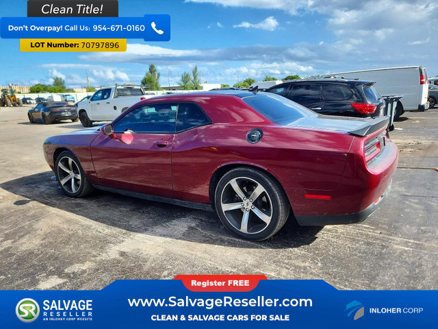 Used 2018 Dodge Challenger R/T RWD image 3