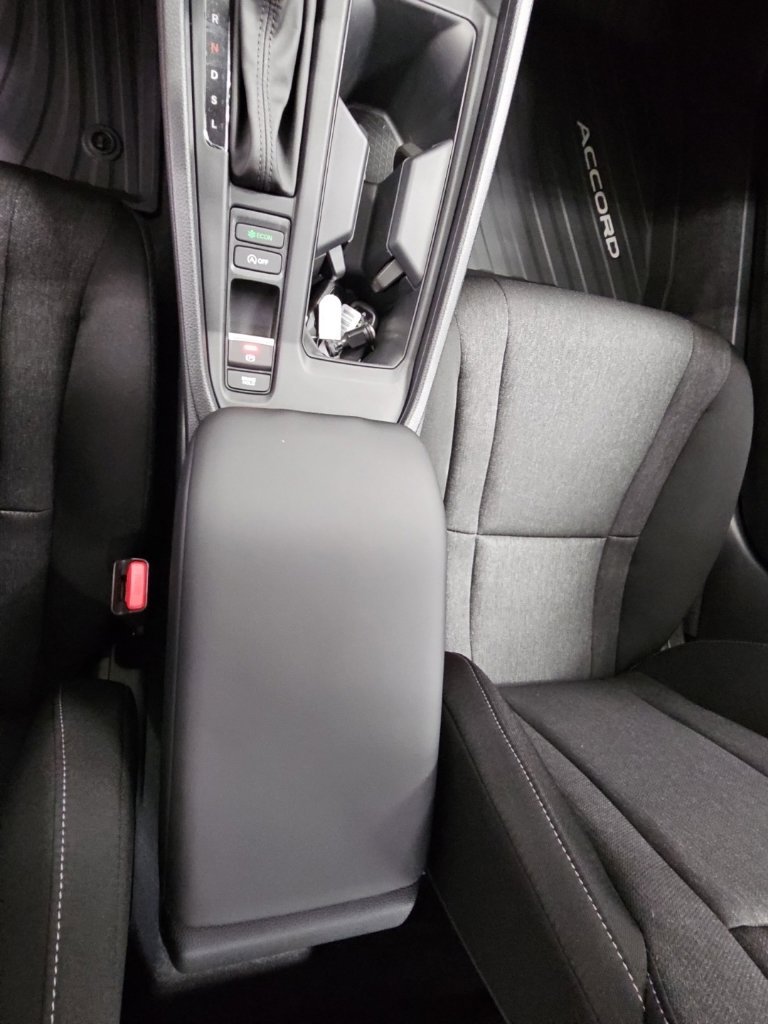 New 2026 Honda Accord LX image 18