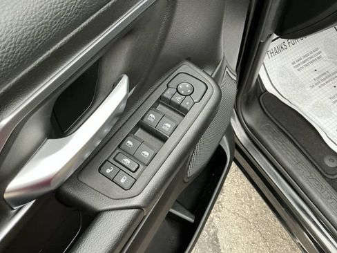 Used 2025 RAM 1500 Big Horn AWD/4WD image 35