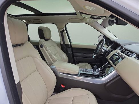 Used 2019 Land Rover Range Rover Sport Supercharged image 14