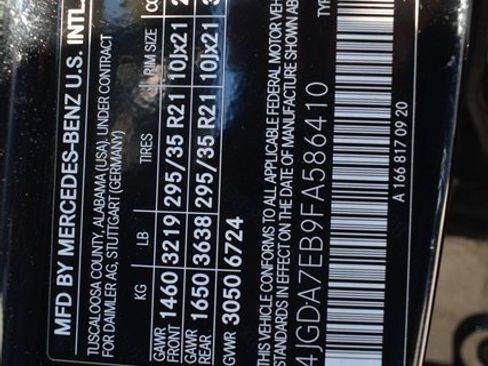 Used 2015 Mercedes-Benz ML 63 AMG 4MATIC image 47