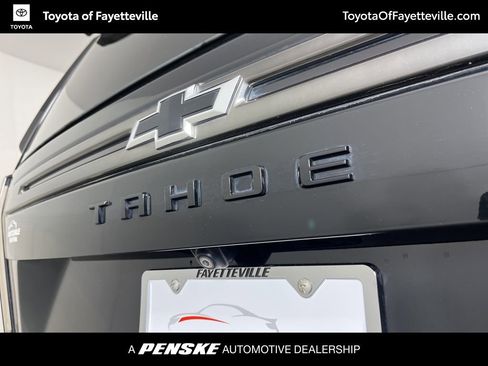 Used 2021 Chevrolet Tahoe Z71 w/ Luxury Package image 3