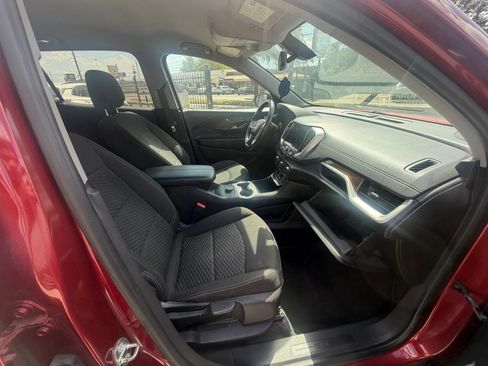Used 2018 GMC Terrain SLE w/ Driver Convenience Package FWD image 12