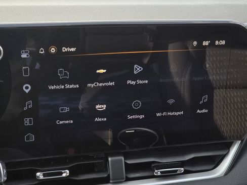 Used 2025 Chevrolet Equinox LT FWD image 17
