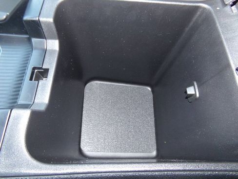 Used 2024 Jeep Grand Cherokee Limited 4xe image 22