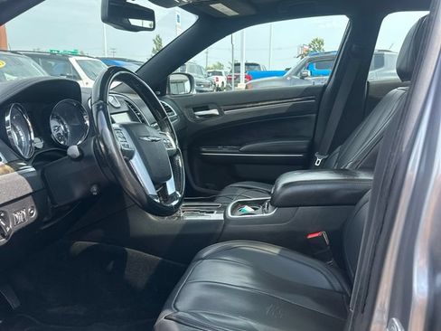 Used 2013 Chrysler 300 C AWD/4WD image 8