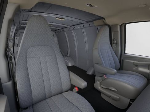 New 2026 GMC Savana 2500 w/ Driver Convenience Package RWD image 15