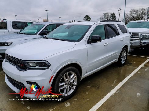 Used 2024 Dodge Durango GT image 2