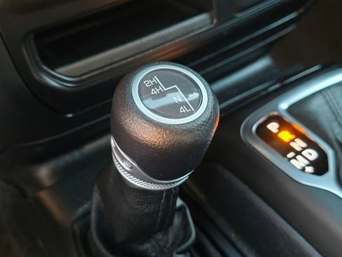 Used 2021 Jeep Wrangler Unlimited Sport image 30