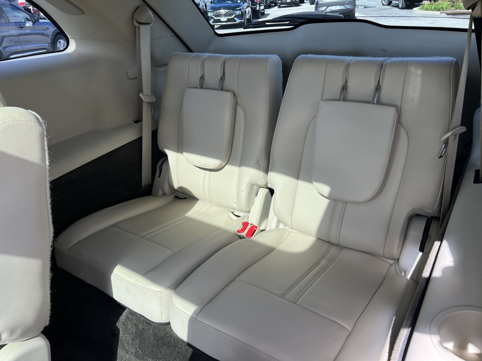 Used 2018 Lincoln MKT AWD w/ Technology Package image 34