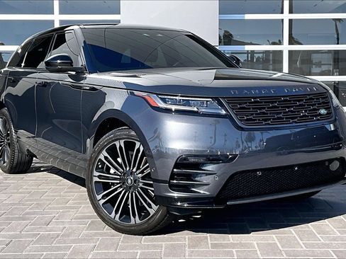 Used 2026 Land Rover Range Rover Velar Dynamic SE AWD/4WD image 3