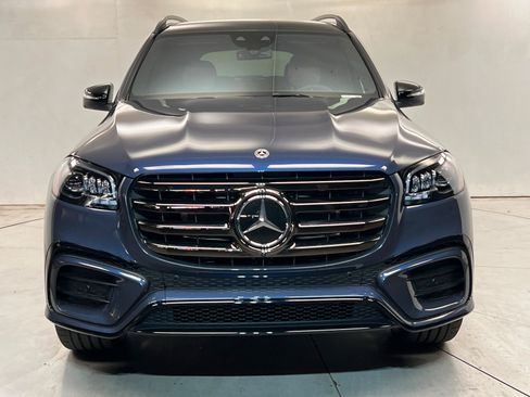 New 2026 Mercedes-Benz GLS 450 4MATIC image 8