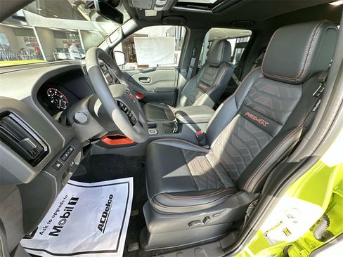 New 2026 Nissan Frontier PRO-4X w/ Pro Premium Package image 3