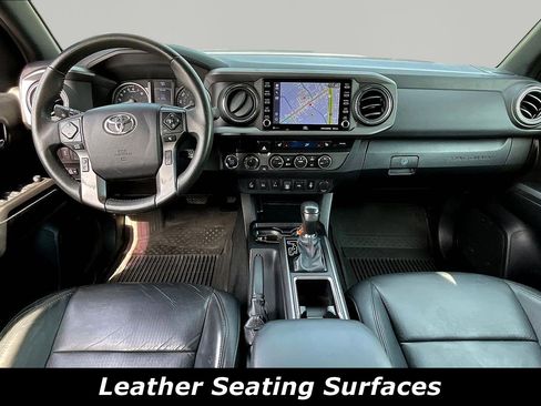 Used 2022 Toyota Tacoma TRD Sport w/ TRD Premium Sport Package image 8