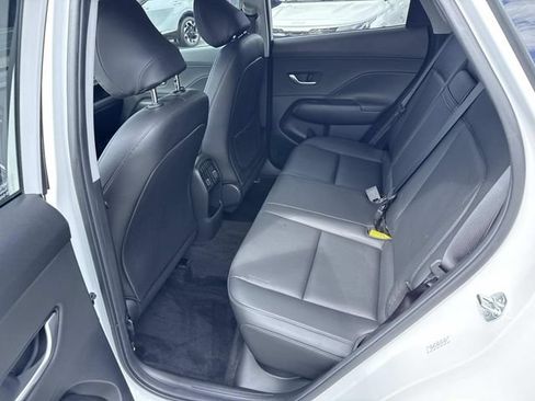 Used 2024 Hyundai Kona Limited AWD/4WD image 17