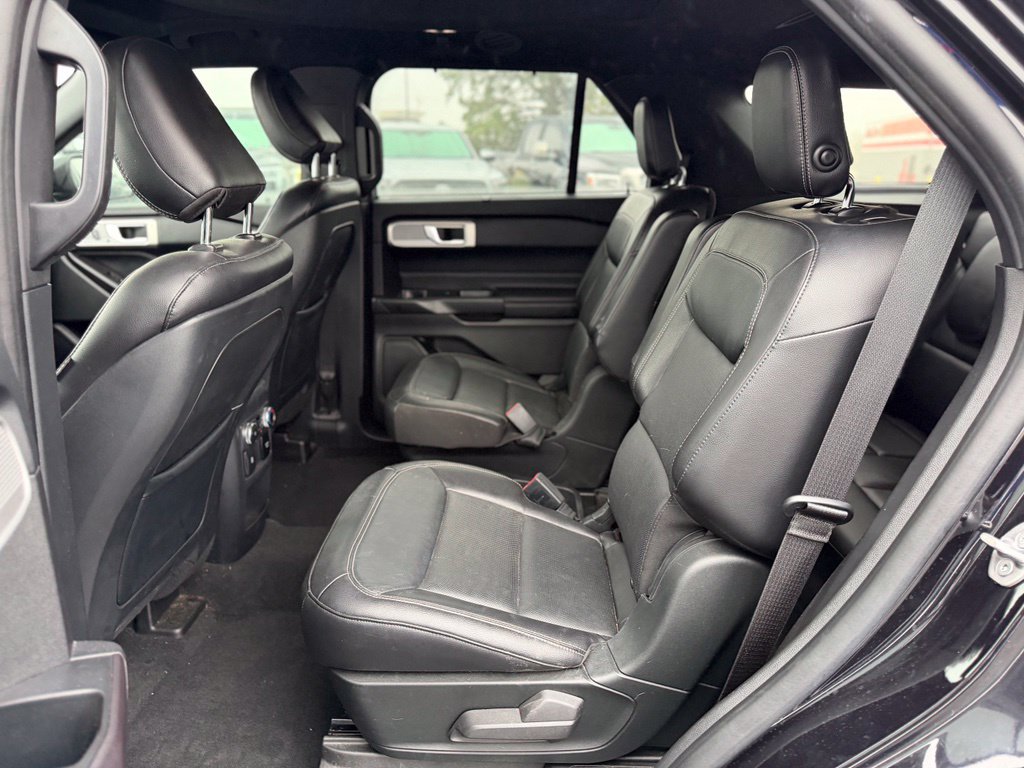 Used 2020 Ford Explorer Limited w/ Class III Trailer Tow Package RWD image 12