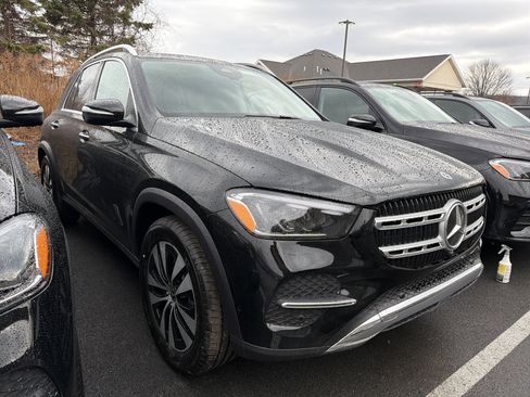 New 2026 Mercedes-Benz GLE 350 4MATIC image 2