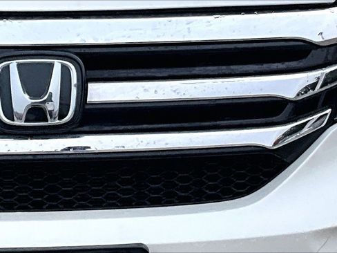 Used 2016 Honda Pilot Elite image 11