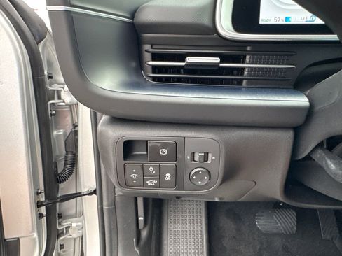 New 2025 Hyundai Ioniq 6 SEL image 20