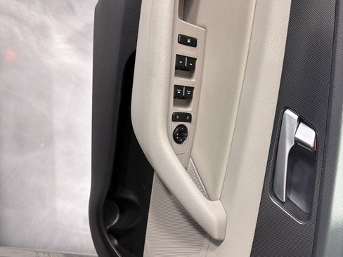 Used 2015 Hyundai Sonata Sport w/ Option Group 03 FWD image 10