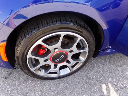 Used 2012 FIAT 500 Sport w/ Safety & Convenience Pkg image 37