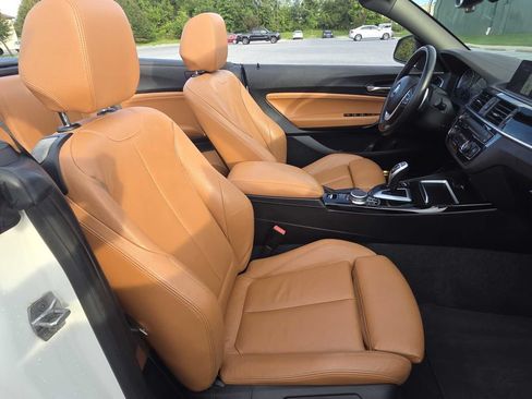 Used 2021 BMW 230i xDrive Convertible w/ Premium Package AWD/4WD image 18