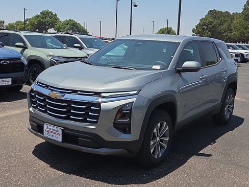 New 2026 Chevrolet Equinox LT w/ Safety and Technology Package FWD image 1