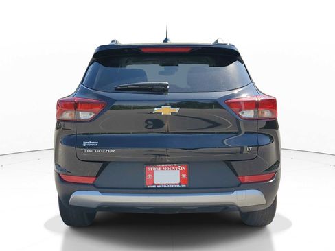 Used 2025 Chevrolet TrailBlazer LT FWD image 4