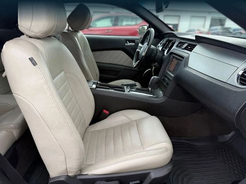 Used 2014 Ford Mustang Premium w/ Electronics Package image 18