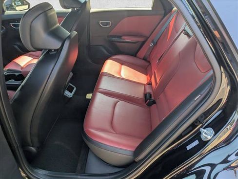 Used 2025 Kia K4 GT-Line w/ GT-Line Premium Package FWD image 17