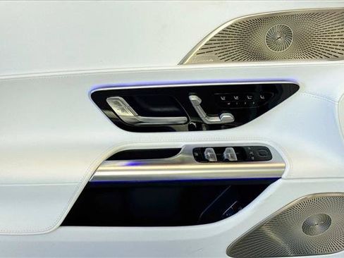 New 2026 Mercedes-Benz Maybach SL 680 image 16