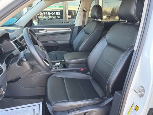 Used 2022 Volkswagen Atlas SEL AWD/4WD image 19