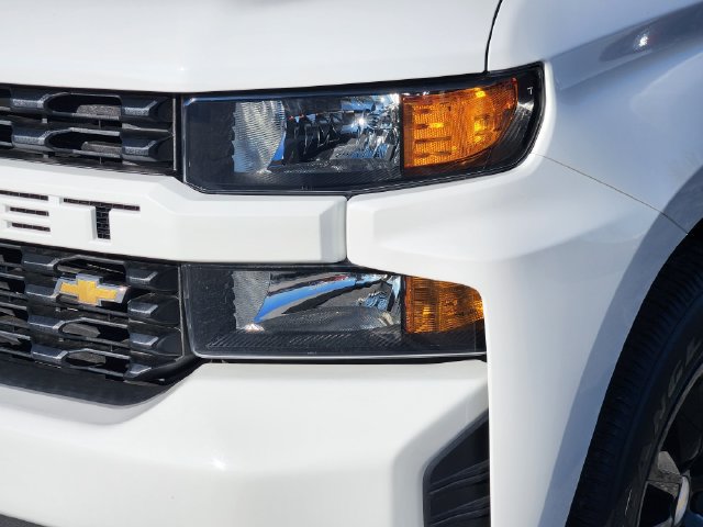 Certified 2022 Chevrolet Silverado 1500 Custom RWD image 9