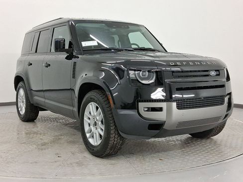 New 2026 Land Rover Defender 110 S image 7