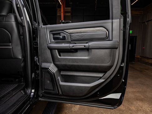 Used 2026 RAM 2500 Limited image 39