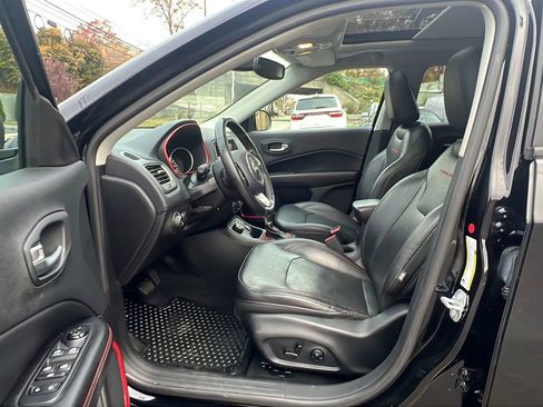 Used 2019 Jeep Compass Trailhawk w/ Leather Interior Group image 29