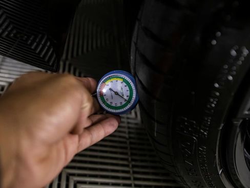 Used 2020 BMW M8 Convertible image 44