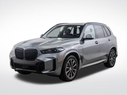 New 2026 BMW X5 xDrive50e w/ Executive Package