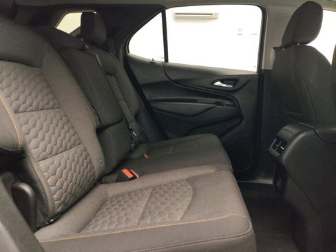 Used 2019 Chevrolet Equinox LT FWD image 19