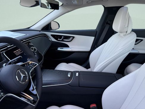 New 2026 Mercedes-Benz E 350 Sedan image 18