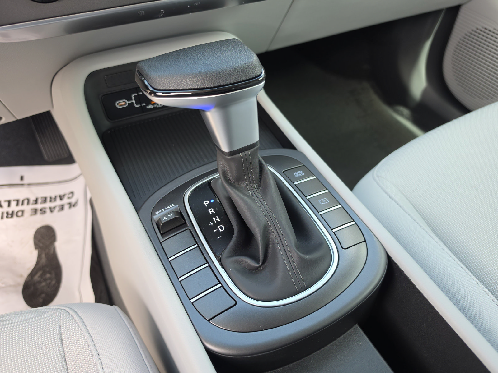 New 2027 Hyundai Kona SE FWD image 28