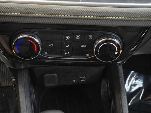 Used 2024 Chevrolet TrailBlazer ACTIV AWD/4WD image 12