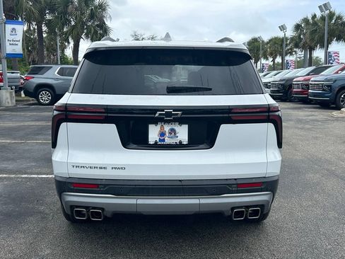 New 2025 Chevrolet Traverse LT w/ Driver Confidence Package AWD/4WD image 6