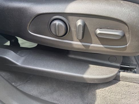 Used 2019 Buick Enclave Premium w/ Experience Buick Package image 39